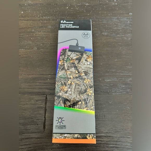 NIB Realtree Frontier LED Mousepad - Picture 2 of 3